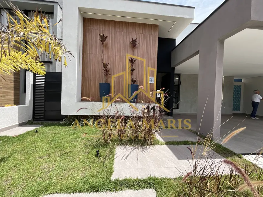 Foto 1 de Casa de Condomínio com 3 quartos à venda, 176m2 em Tremembe - SP