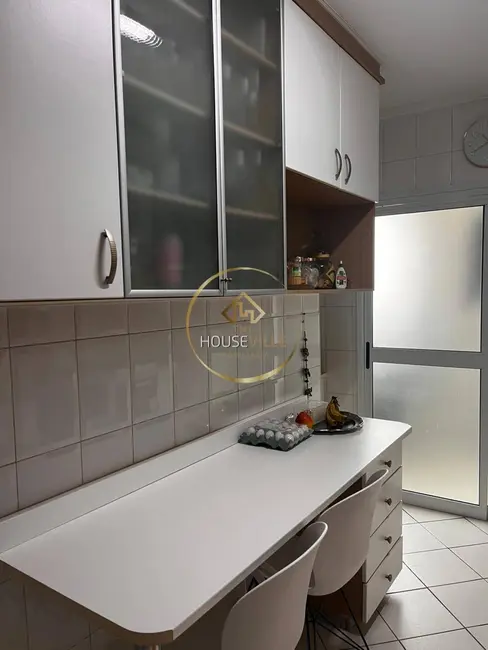 Foto 7 de Apartamento com 3 quartos para alugar, 108m2 em Sao Jose Dos Campos - SP