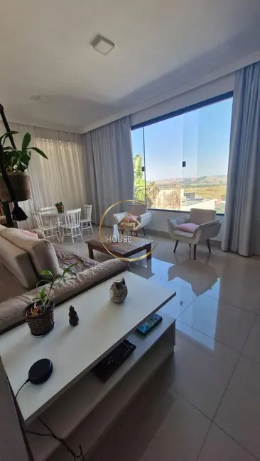 Foto 1 de Casa de Condomínio com 5 quartos à venda, 352m2 em Sao Jose Dos Campos - SP