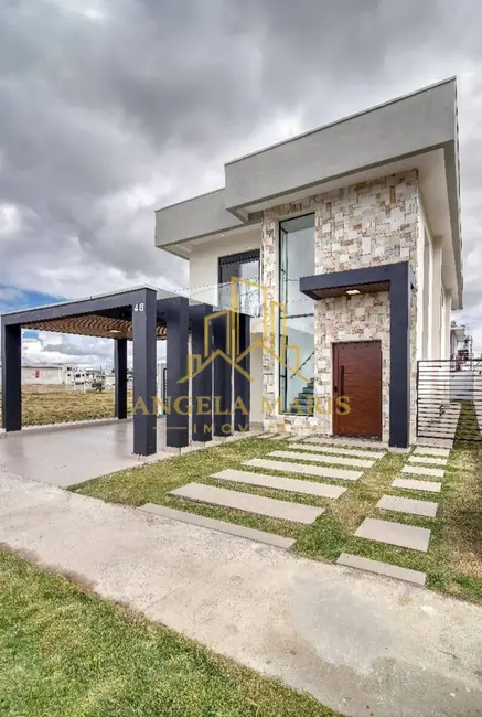 Casa de Condomínio com 3 quartos à venda, 230m2 em Sao Jose Dos Campos - SP - imagem 1 Foto 1 de Casa de Condomínio com 3 quartos à venda, 230m2 em Sao Jose Dos Campos - SP