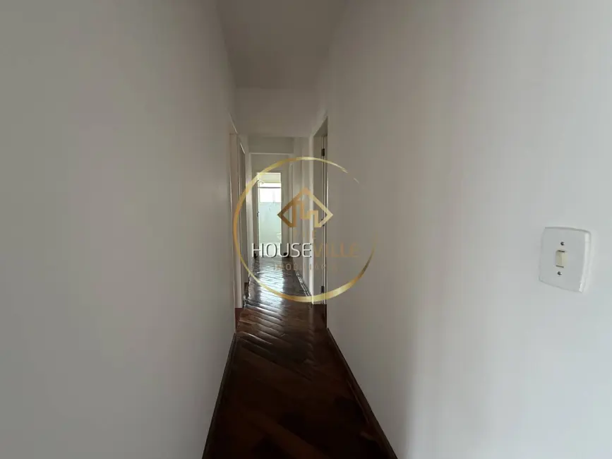 Apartamento com 4 quartos à venda e para alugar, 132m2 em Sao Jose Dos Campos - SP - imagem 7 Foto 7 de Apartamento com 4 quartos à venda e para alugar, 132m2 em Sao Jose Dos Campos - SP