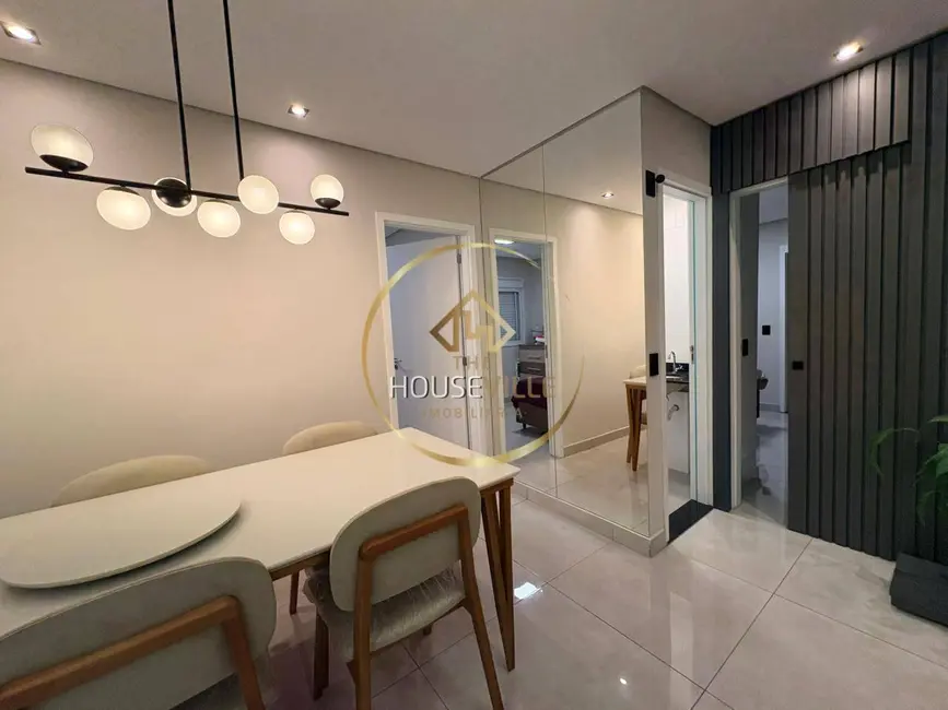 Foto 2 de Apartamento com 2 quartos para alugar, 65m2 em Sao Jose Dos Campos - SP