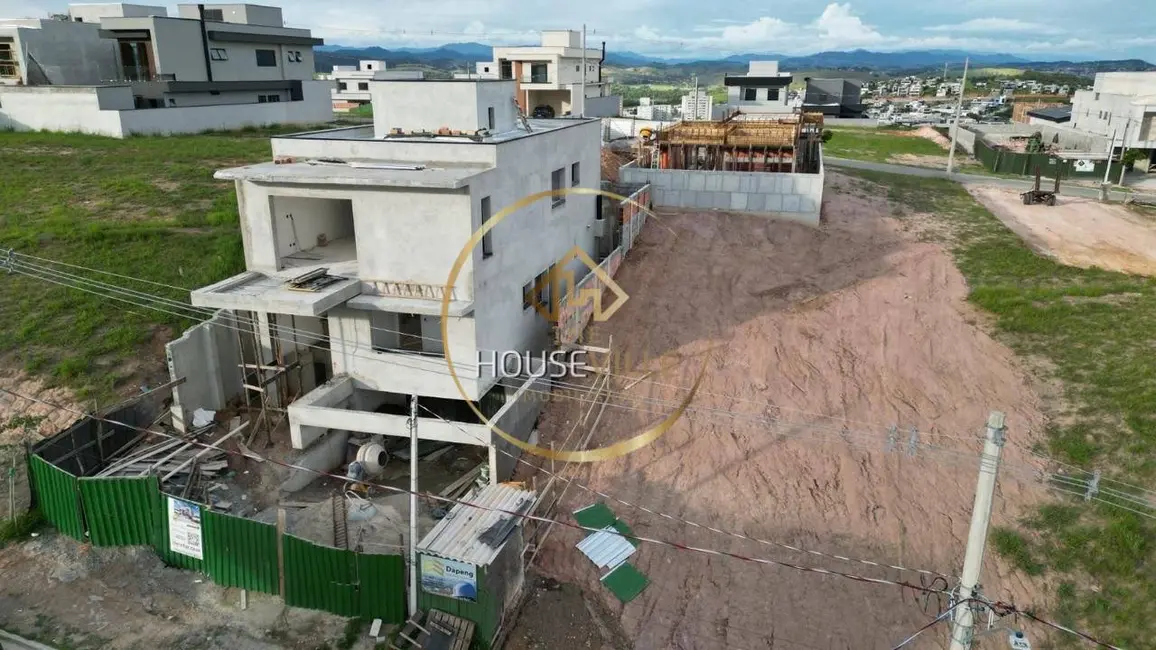 Foto 1 de Terreno / Lote à venda, 330m2 em Sao Jose Dos Campos - SP