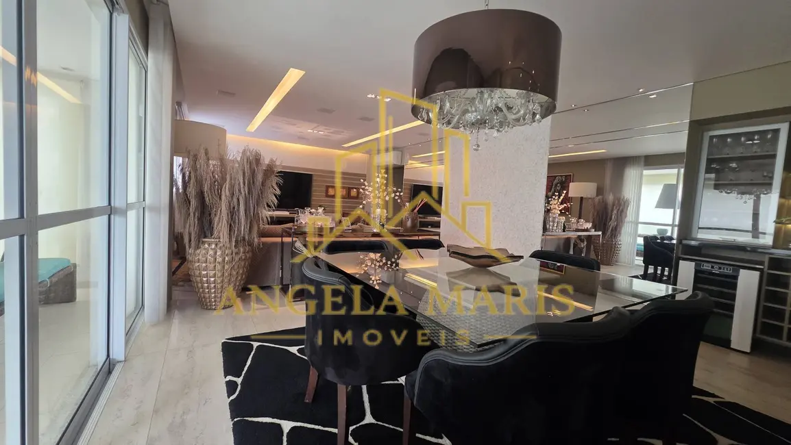 Apartamento com 4 quartos à venda, 233m2 em Sao Jose Dos Campos - SP - imagem 5 Foto 5 de Apartamento com 4 quartos à venda, 233m2 em Sao Jose Dos Campos - SP