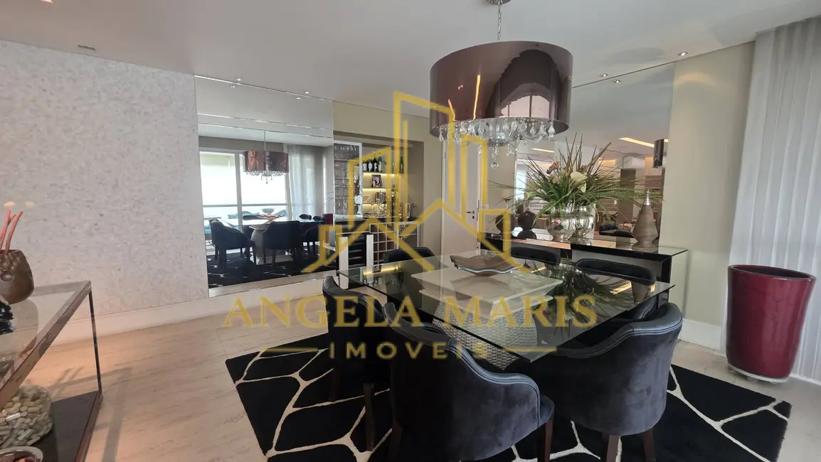 Apartamento com 4 quartos à venda, 233m2 em Sao Jose Dos Campos - SP - imagem 4 Foto 4 de Apartamento com 4 quartos à venda, 233m2 em Sao Jose Dos Campos - SP