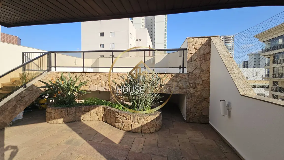 Cobertura com 4 quartos à venda e para alugar, 262m2 em Sao Jose Dos Campos - SP - imagem 3 Foto 3 de Cobertura com 4 quartos à venda e para alugar, 262m2 em Sao Jose Dos Campos - SP