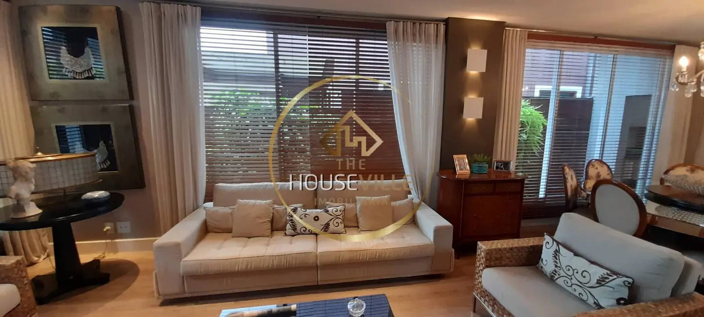 Casa de Condomínio com 3 quartos à venda, 220m2 em Sao Jose Dos Campos - SP - imagem 5 Foto 5 de Casa de Condomínio com 3 quartos à venda, 220m2 em Sao Jose Dos Campos - SP