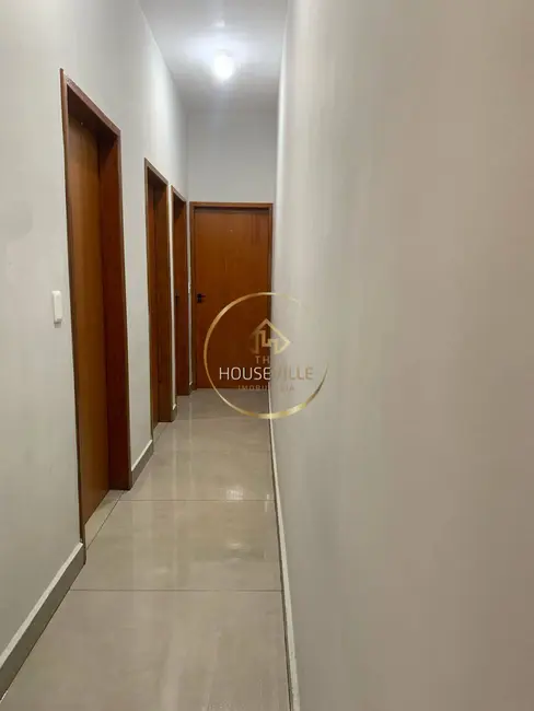 Casa com 3 quartos à venda, 244m2 em Sao Jose Dos Campos - SP - imagem 6 Foto 6 de Casa com 3 quartos à venda, 244m2 em Sao Jose Dos Campos - SP