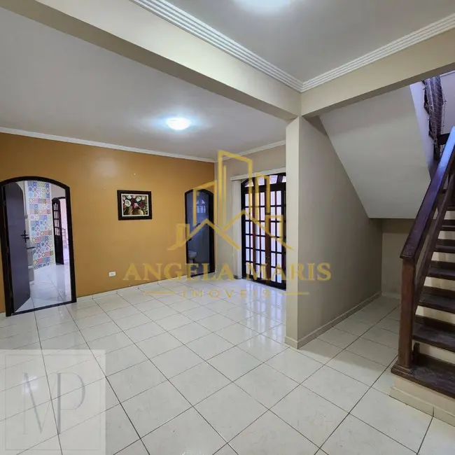 Foto 1 de Casa com 3 quartos à venda, 220m2 em Loteamento Villa Branca, Jacarei - SP
