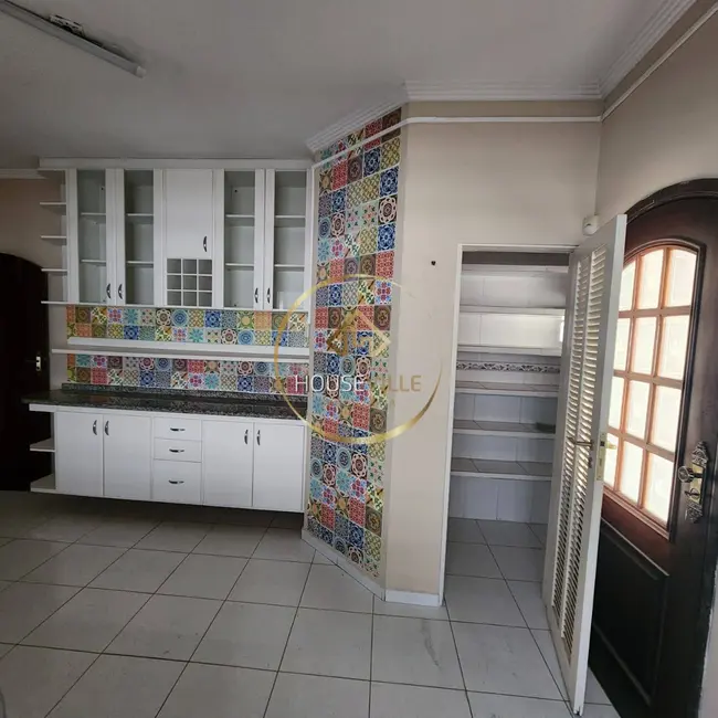 Foto 8 de Casa com 3 quartos à venda, 220m2 em Loteamento Villa Branca, Jacarei - SP