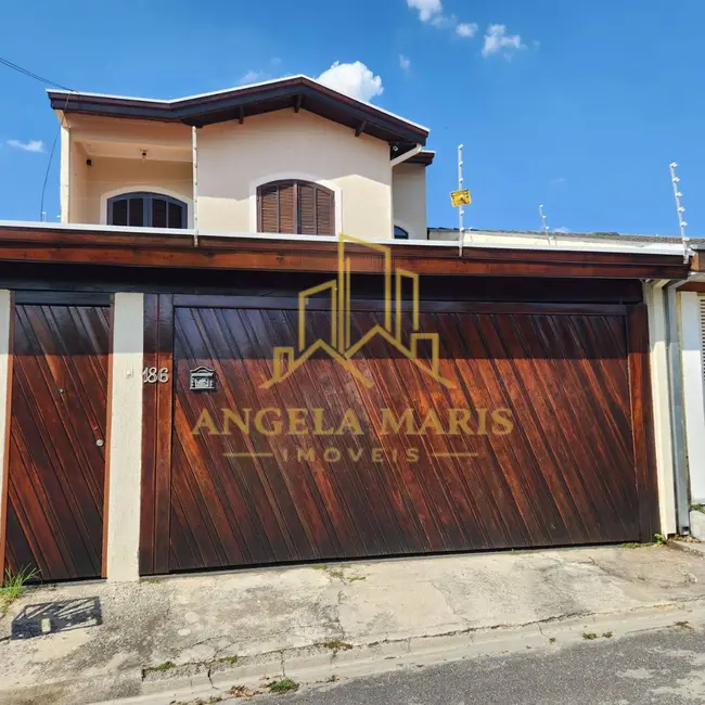 Foto 3 de Casa com 3 quartos à venda, 220m2 em Loteamento Villa Branca, Jacarei - SP