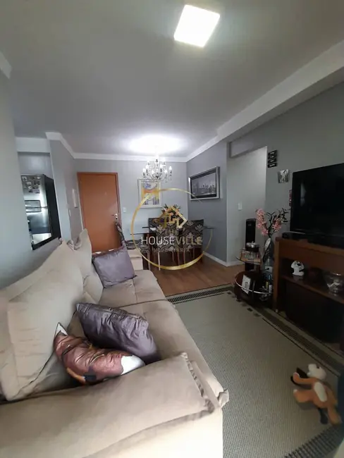 Apartamento com 2 quartos à venda, 69m2 em Jardim Califórnia, Jacarei - SP - imagem 5 Foto 5 de Apartamento com 2 quartos à venda, 69m2 em Jardim Califórnia, Jacarei - SP