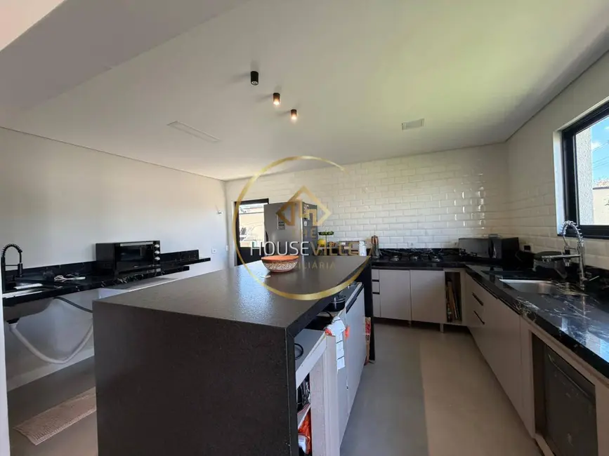 Foto 8 de Casa de Condomínio com 3 quartos à venda, 182m2 em Sao Jose Dos Campos - SP