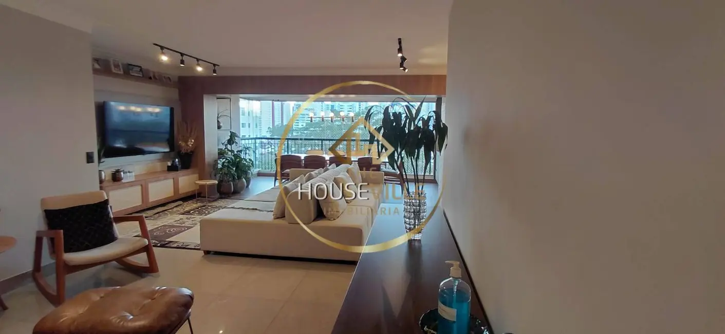 Apartamento com 3 quartos à venda, 143m2 em Sao Jose Dos Campos - SP - imagem 3 Foto 3 de Apartamento com 3 quartos à venda, 143m2 em Sao Jose Dos Campos - SP