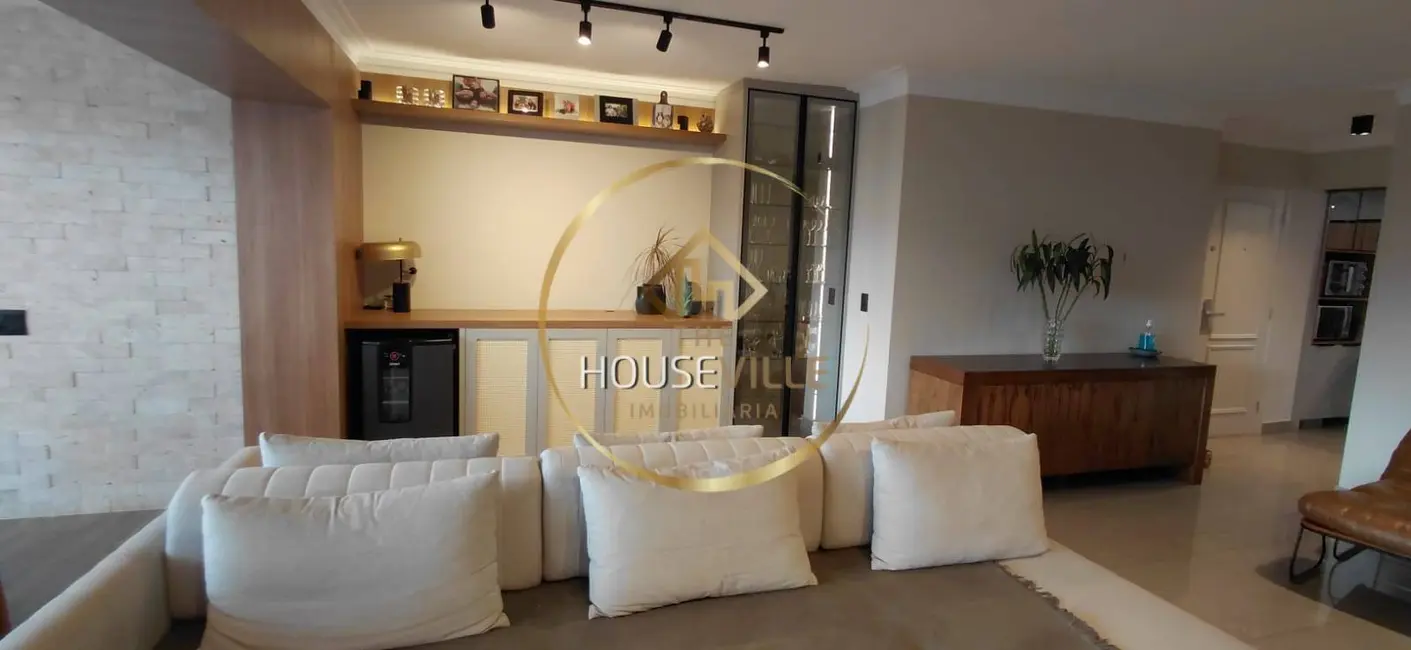 Apartamento com 3 quartos à venda, 143m2 em Sao Jose Dos Campos - SP - imagem 5 Foto 5 de Apartamento com 3 quartos à venda, 143m2 em Sao Jose Dos Campos - SP