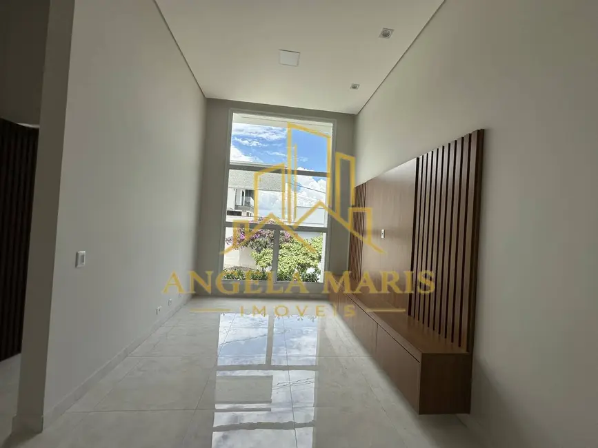 Foto 3 de Casa de Condomínio com 3 quartos à venda, 150m2 em Condomínio Vem Viver Jacareí, Jacarei - SP