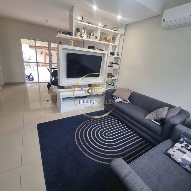 Foto 6 de Casa de Condomínio com 3 quartos à venda, 350m2 em Sao Jose Dos Campos - SP