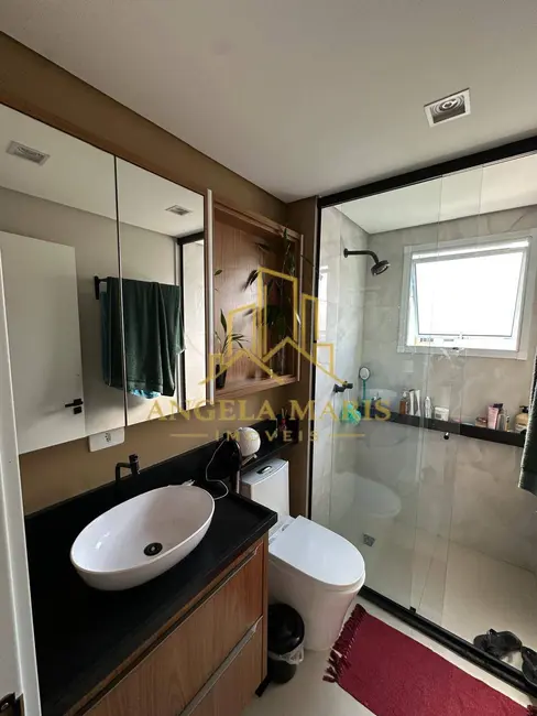 Foto 8 de Apartamento com 2 quartos para alugar, 68m2 em Jacarei - SP