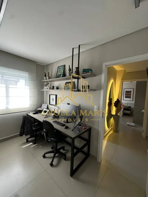 Foto 6 de Apartamento com 2 quartos para alugar, 68m2 em Jacarei - SP