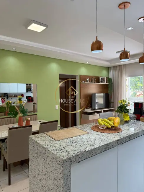 Foto 2 de Apartamento com 2 quartos à venda, 56m2 em São João, Jacarei - SP