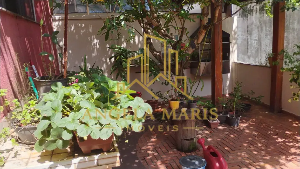 Casa com 3 quartos à venda, 110m2 em Sao Jose Dos Campos - SP - imagem 9 Foto 9 de Casa com 3 quartos à venda, 110m2 em Sao Jose Dos Campos - SP