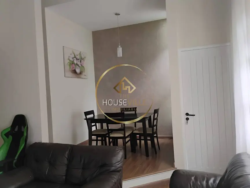 Foto 2 de Casa com 3 quartos à venda, 110m2 em Sao Jose Dos Campos - SP