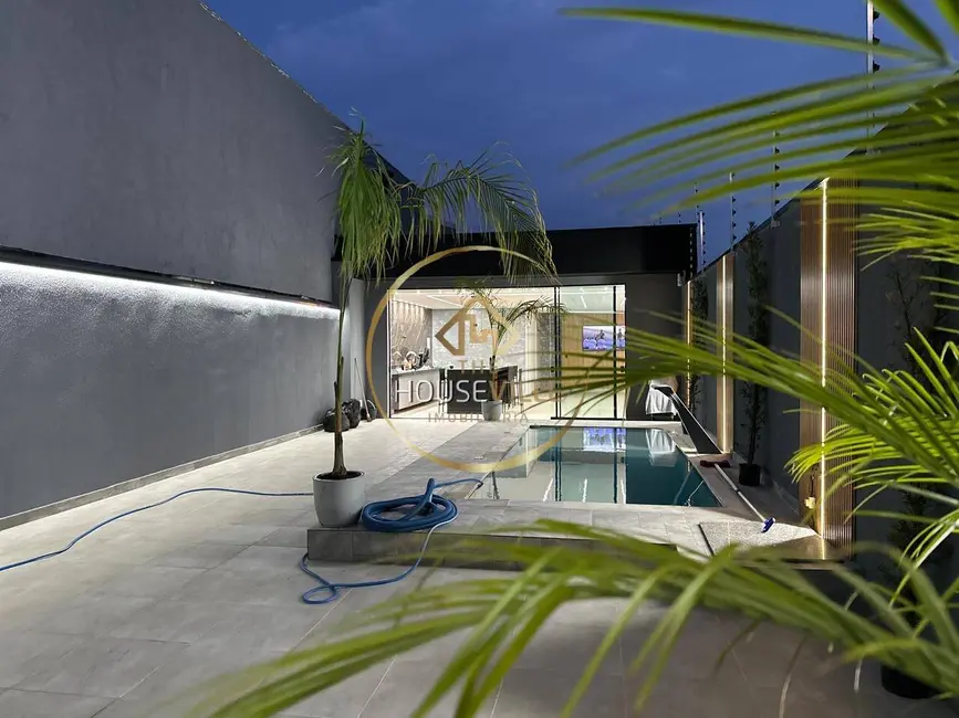 Foto 8 de Casa à venda, 175m2 em Sao Jose Dos Campos - SP