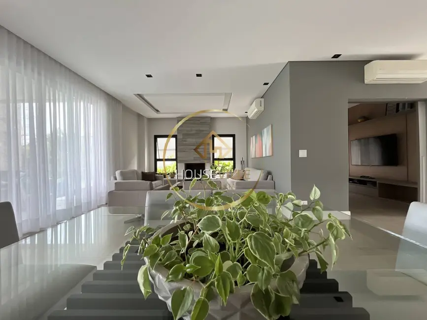 Foto 2 de Casa de Condomínio com 4 quartos à venda, 369m2 em Sao Jose Dos Campos - SP