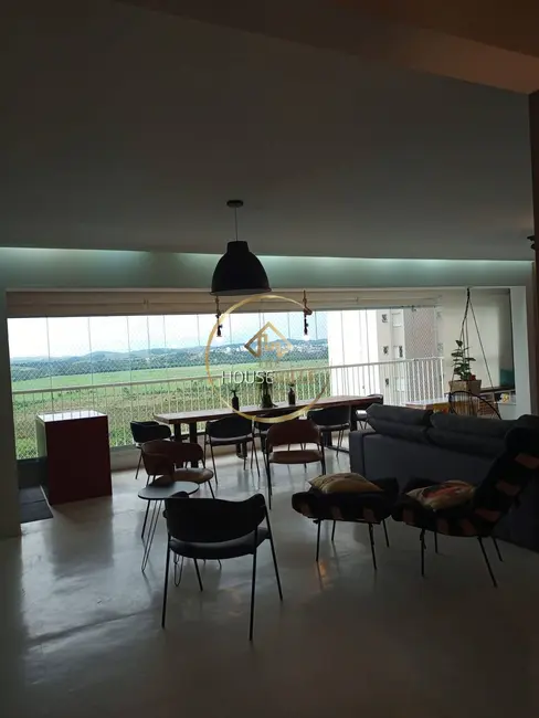 Apartamento com 3 quartos à venda, 156m2 em Sao Jose Dos Campos - SP - imagem 1 Foto 1 de Apartamento com 3 quartos à venda, 156m2 em Sao Jose Dos Campos - SP