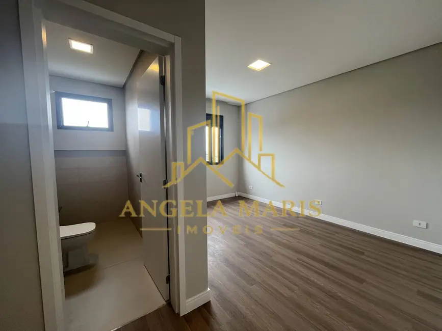 Casa de Condomínio com 4 quartos à venda, 270m2 em Sao Jose Dos Campos - SP - imagem 8 Foto 8 de Casa de Condomínio com 4 quartos à venda, 270m2 em Sao Jose Dos Campos - SP