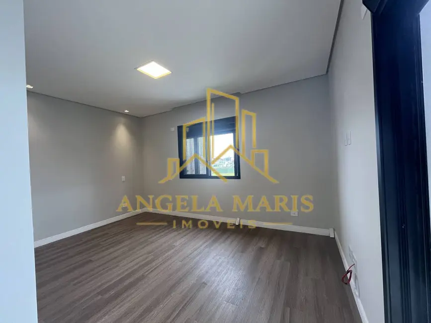 Casa de Condomínio com 4 quartos à venda, 270m2 em Sao Jose Dos Campos - SP - imagem 7 Foto 7 de Casa de Condomínio com 4 quartos à venda, 270m2 em Sao Jose Dos Campos - SP
