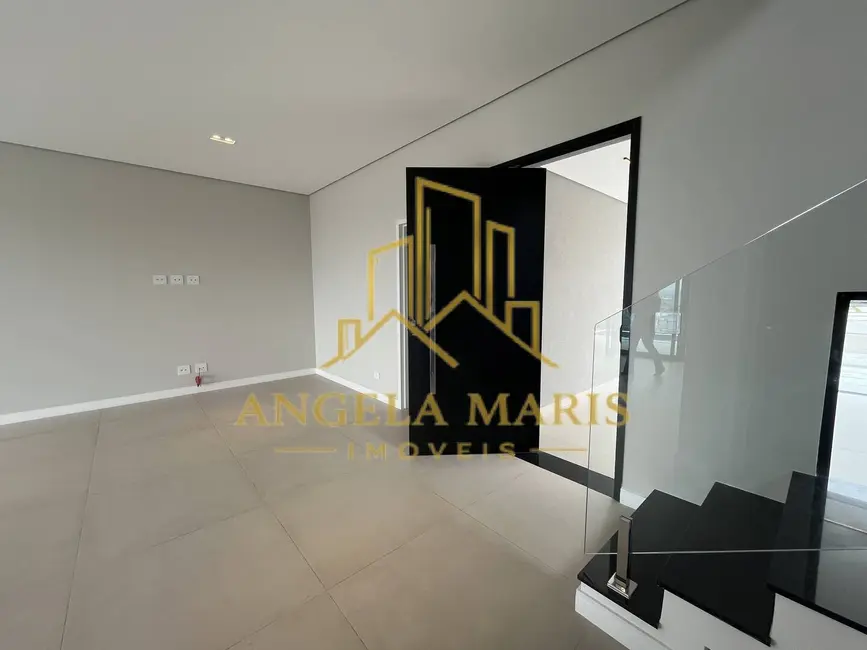 Casa de Condomínio com 4 quartos à venda, 270m2 em Sao Jose Dos Campos - SP - imagem 6 Foto 6 de Casa de Condomínio com 4 quartos à venda, 270m2 em Sao Jose Dos Campos - SP