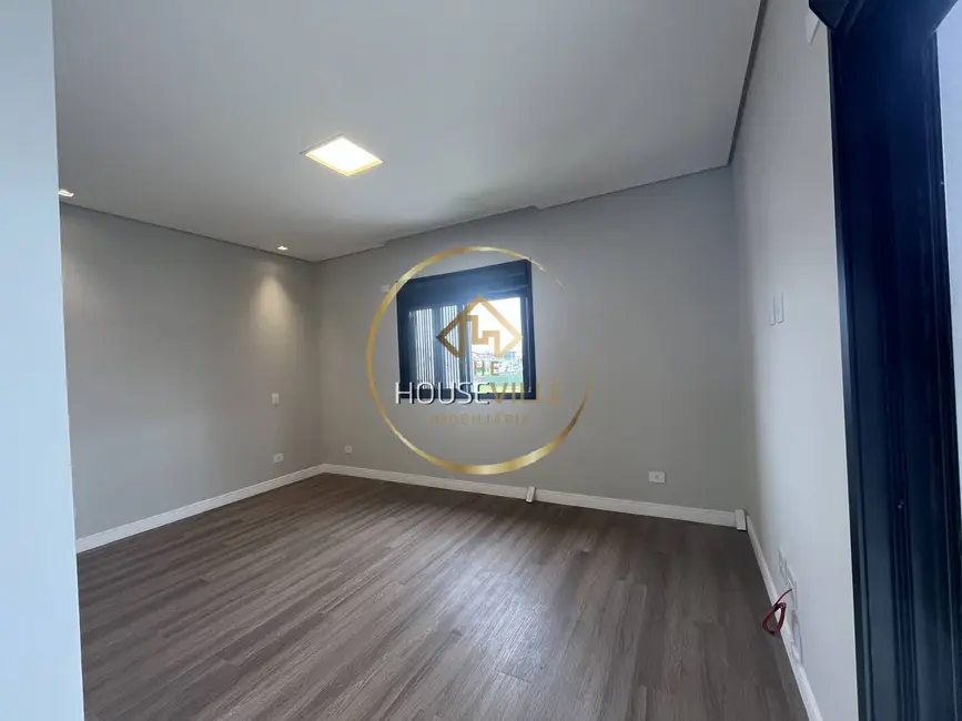Foto 7 de Casa com 4 quartos à venda, 270m2 em Sao Jose Dos Campos - SP