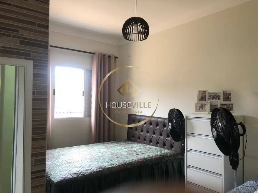 Foto 9 de Casa de Condomínio com 2 quartos à venda, 78m2 em Jardim do Sol, Caraguatatuba - SP