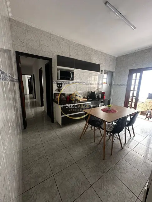 Foto 1 de Casa com 3 quartos à venda, 80m2 em Sao Jose Dos Campos - SP