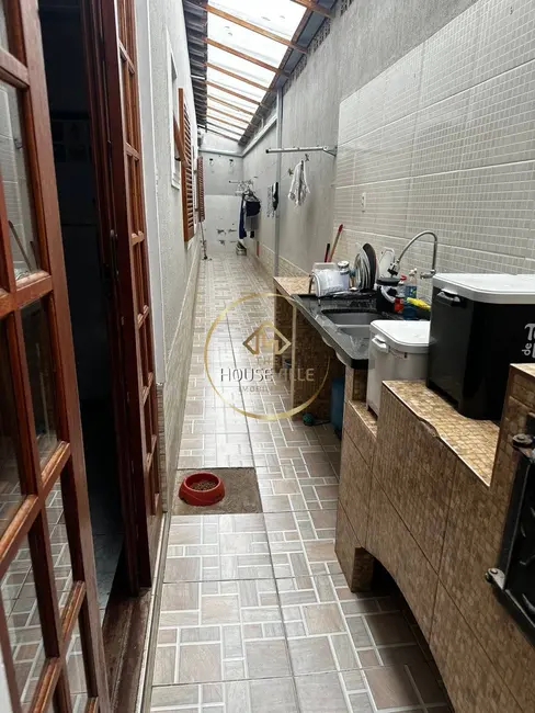 Foto 4 de Casa com 3 quartos à venda, 80m2 em Sao Jose Dos Campos - SP