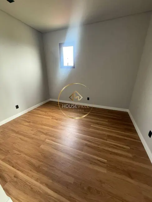 Foto 7 de Casa com 4 quartos à venda e para alugar em Sao Jose Dos Campos - SP