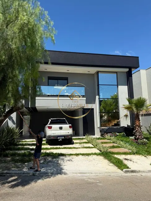 Foto 1 de Casa de Condomínio com 3 quartos à venda, 260m2 em Cacapava - SP