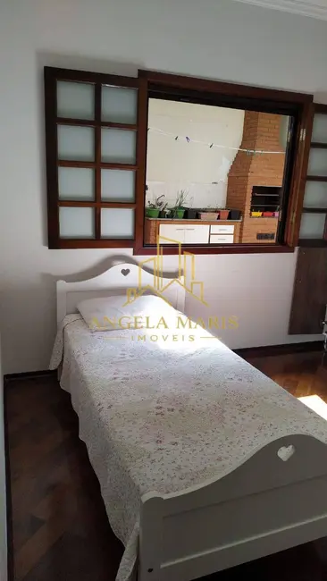 Foto 5 de Casa de Condomínio com 3 quartos à venda, 250m2 em Sao Jose Dos Campos - SP