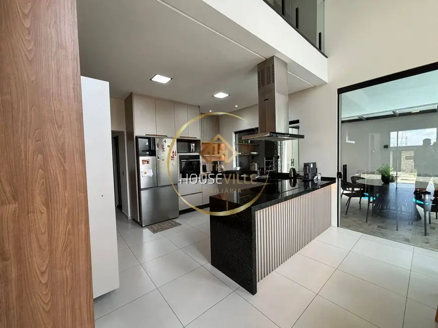 Foto 2 de Casa de Condomínio com 3 quartos à venda, 280m2 em Sao Jose Dos Campos - SP