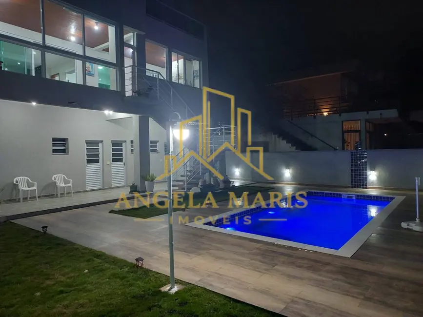 Casa de Condomínio com 3 quartos à venda, 443m2 em Sao Jose Dos Campos - SP - imagem 2 Foto 2 de Casa de Condomínio com 3 quartos à venda, 443m2 em Sao Jose Dos Campos - SP