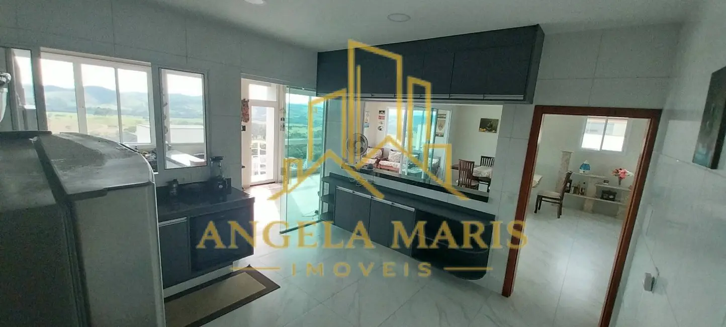 Casa de Condomínio com 3 quartos à venda, 443m2 em Sao Jose Dos Campos - SP - imagem 6 Foto 6 de Casa de Condomínio com 3 quartos à venda, 443m2 em Sao Jose Dos Campos - SP