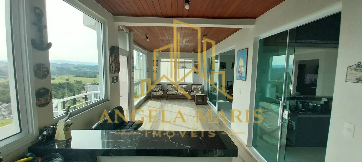 Casa de Condomínio com 3 quartos à venda, 443m2 em Sao Jose Dos Campos - SP - imagem 5 Foto 5 de Casa de Condomínio com 3 quartos à venda, 443m2 em Sao Jose Dos Campos - SP