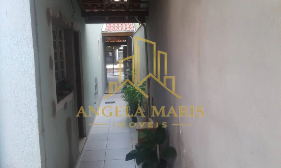 Casa com 2 quartos à venda, 108m2 em Sao Jose Dos Campos - SP - imagem 2 Foto 2 de Casa com 2 quartos à venda, 108m2 em Sao Jose Dos Campos - SP