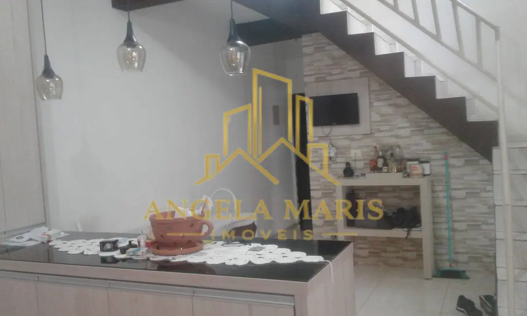 Casa com 2 quartos à venda, 108m2 em Sao Jose Dos Campos - SP - imagem 3 Foto 3 de Casa com 2 quartos à venda, 108m2 em Sao Jose Dos Campos - SP