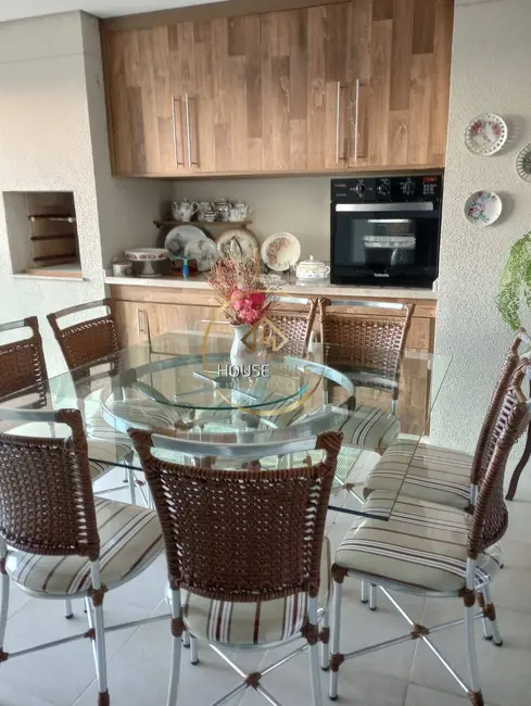 Foto 2 de Apartamento com 4 quartos à venda, 190m2 em Sao Jose Dos Campos - SP