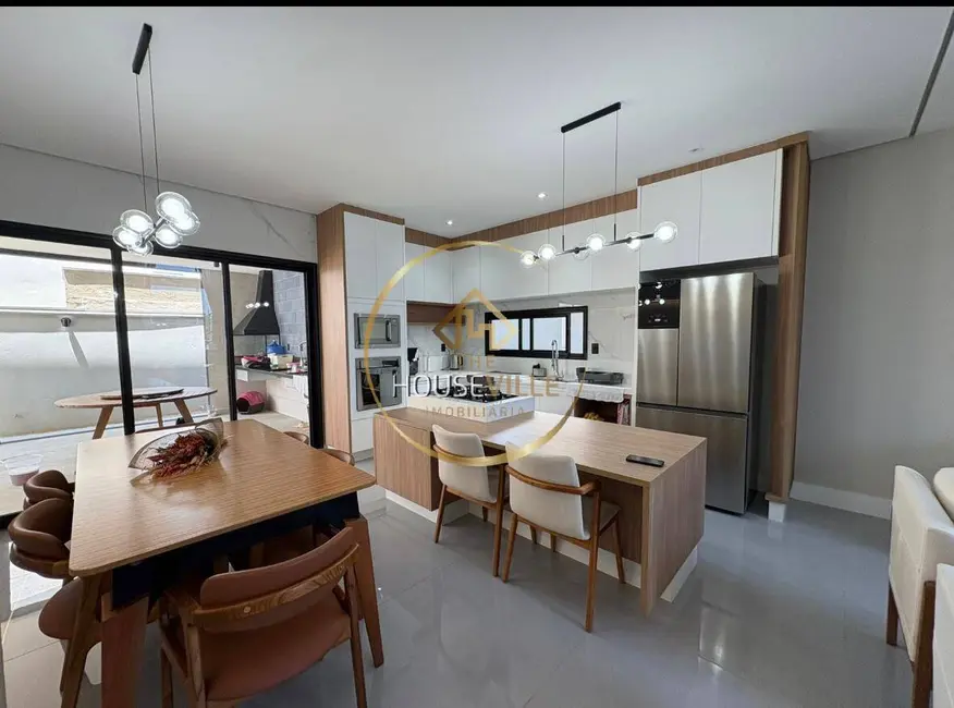 Foto 2 de Casa de Condomínio com 4 quartos à venda, 250m2 em Sao Jose Dos Campos - SP