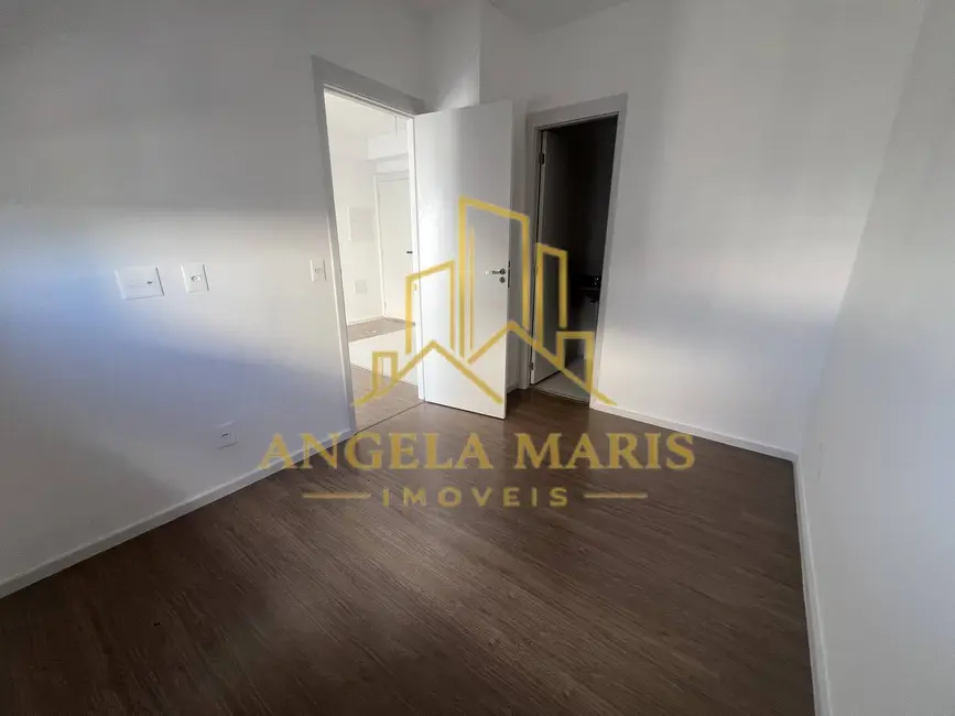 Foto 6 de Apartamento com 1 quarto à venda, 33m2 em Sao Jose Dos Campos - SP