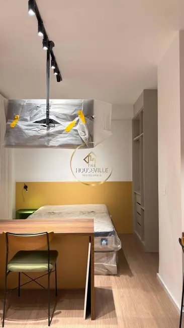 Foto 3 de Apartamento com 1 quarto para alugar, 33m2 em Sao Jose Dos Campos - SP