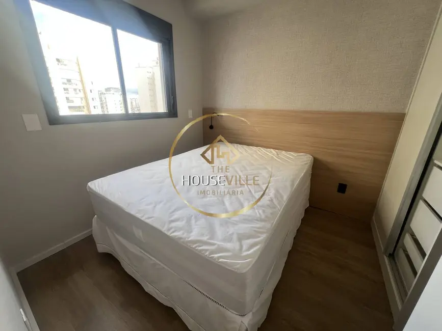 Foto 4 de Apartamento com 1 quarto para alugar, 33m2 em Sao Jose Dos Campos - SP